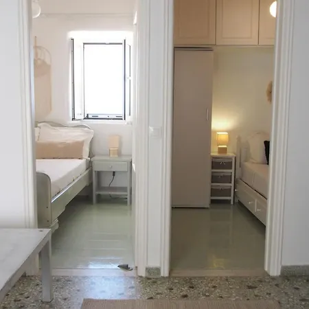 Maria's Traditional House In Nausa